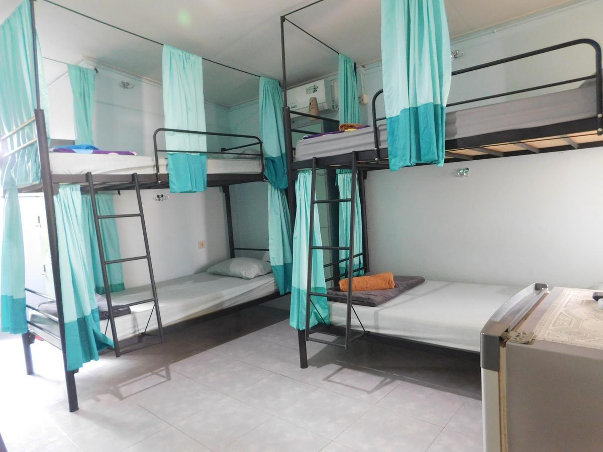 Belitung Backpacker Apartment Tanjung Pandan Luaran gambar