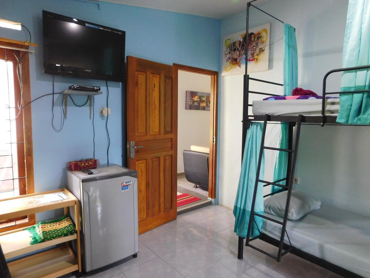Belitung Backpacker Apartment Tanjung Pandan Luaran gambar
